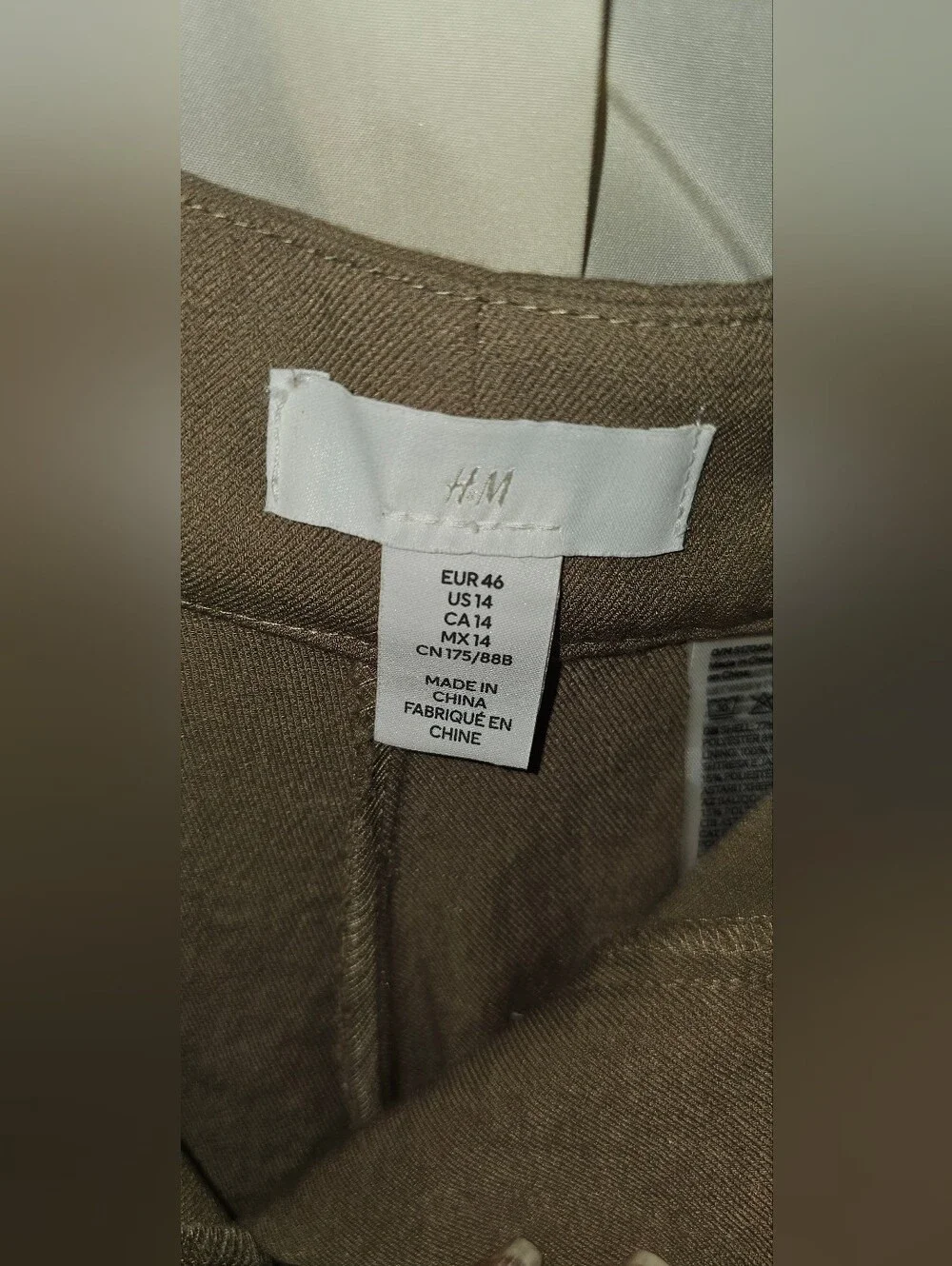 H&M Linen-Blend Button-Up Vest and Matching Balloon-Leg Cuffed Pants Set